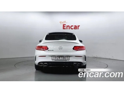 Mercedes Benz C-Class 2022 г.