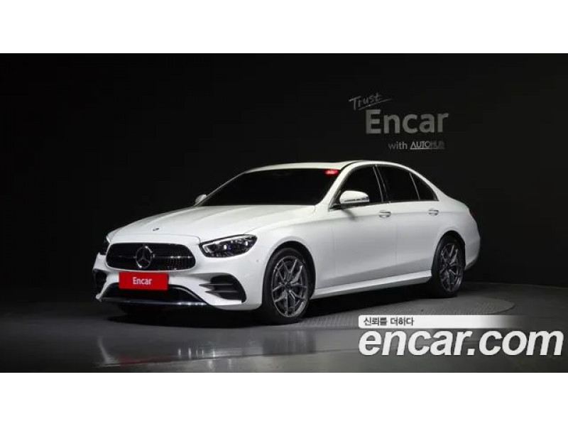 Mercedes Benz E-Class 2023 г.