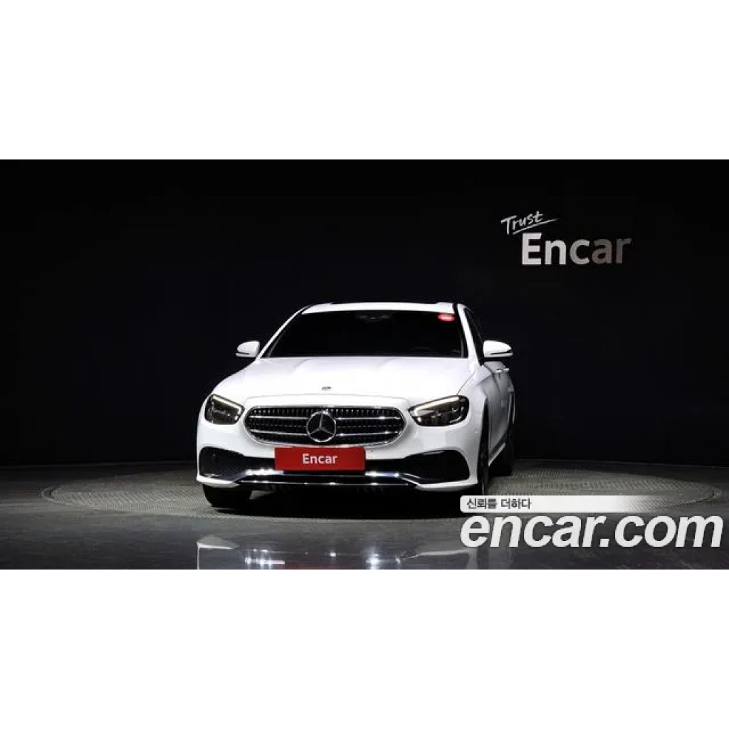Mercedes Benz E-Class 2021 г.
