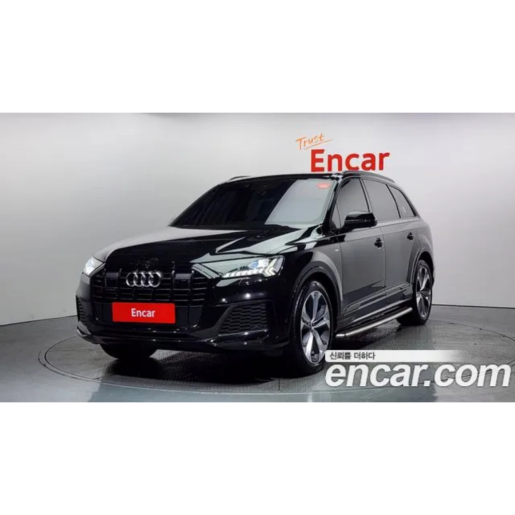 Audi Q7 2022 г.