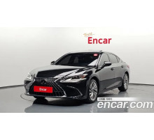 Lexus Is 2023 г.