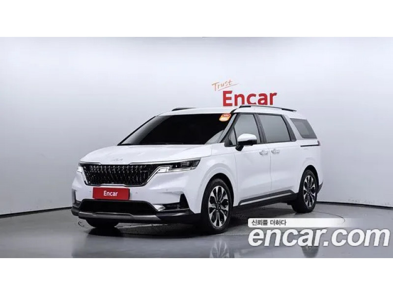 KIA Carnival 2023 г.