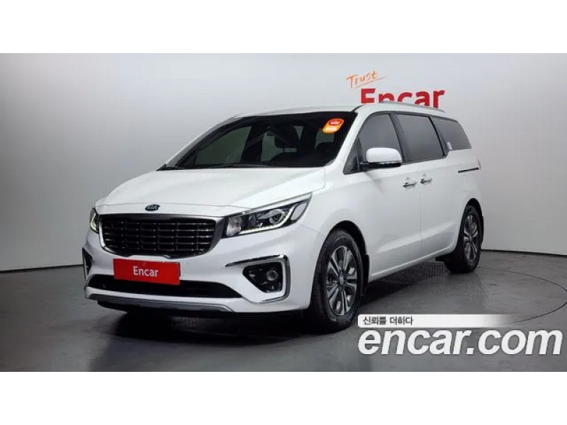 KIA Carnival 2020 г.