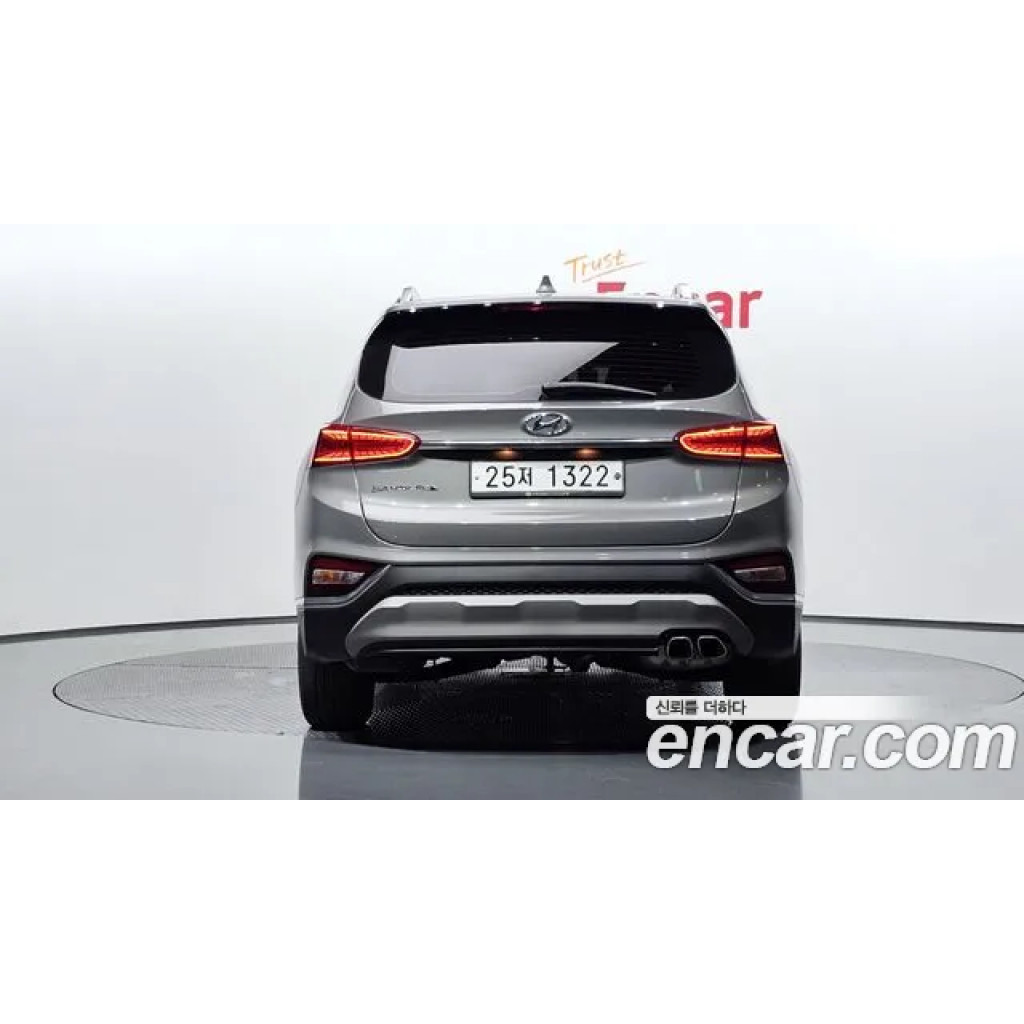 Hyundai Santa Fe 2020 г.