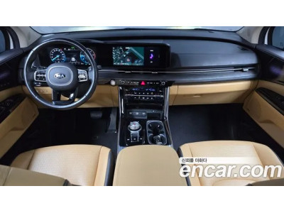 KIA Carnival 2021 г.