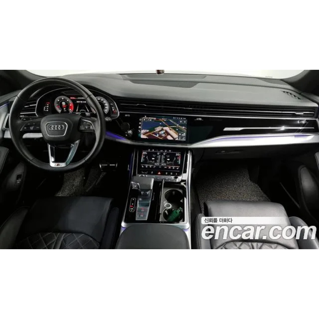 Audi Q8 2021 г.