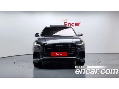 Audi Q8 2021 г.