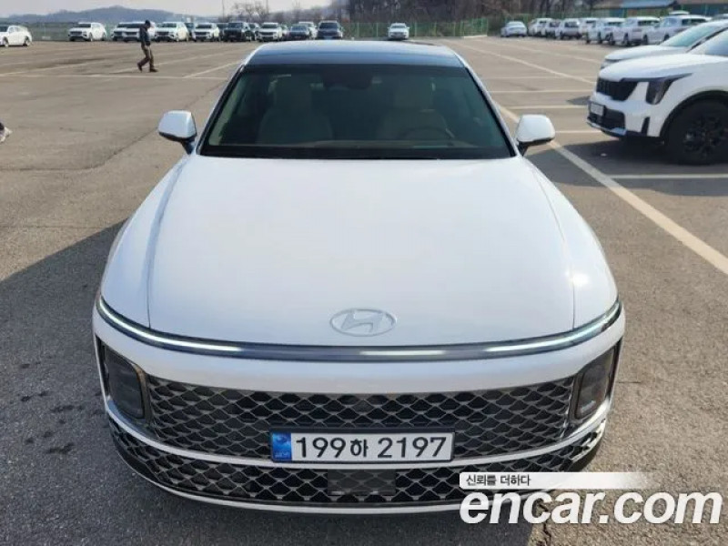 Hyundai Grandeur 2024 г.