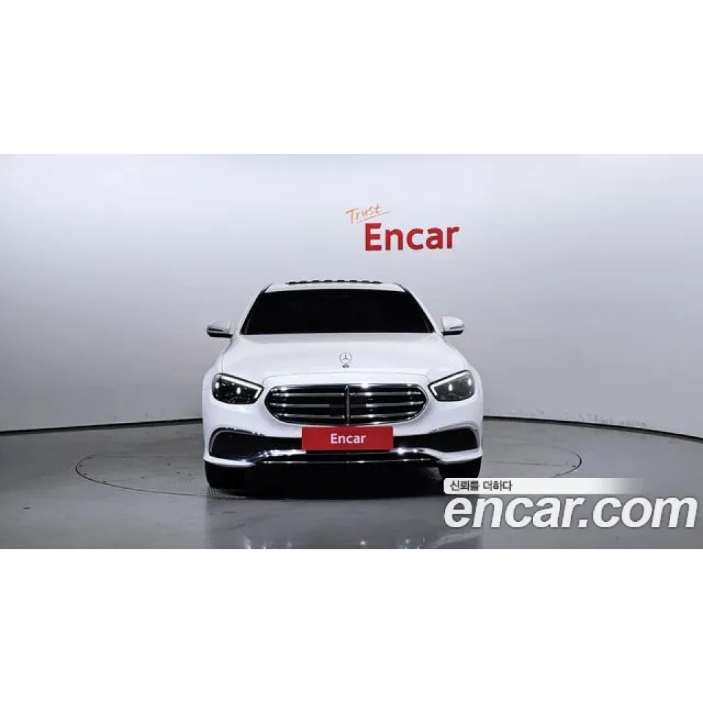 Mercedes Benz E-Class 2021 г.