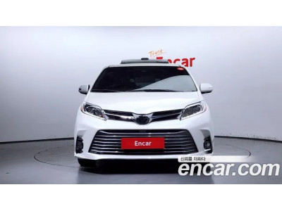 Toyota Sienna 2020 г.