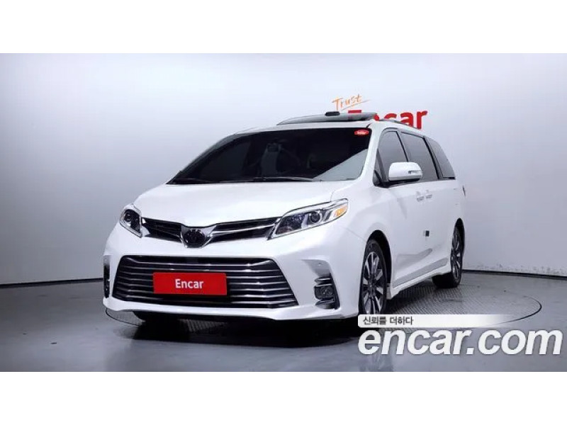 Toyota Sienna 2020 г.