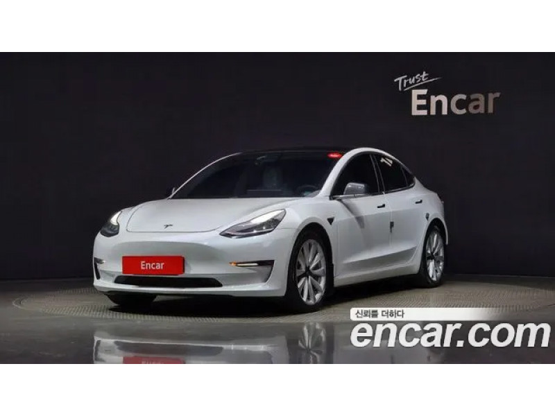 Tesla Model 3 2020 г.
