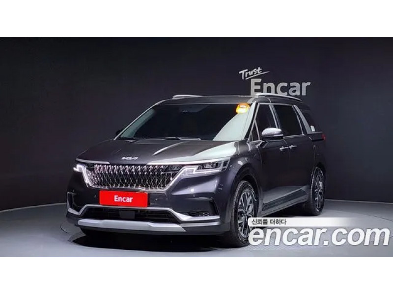 KIA Carnival 2023 г.