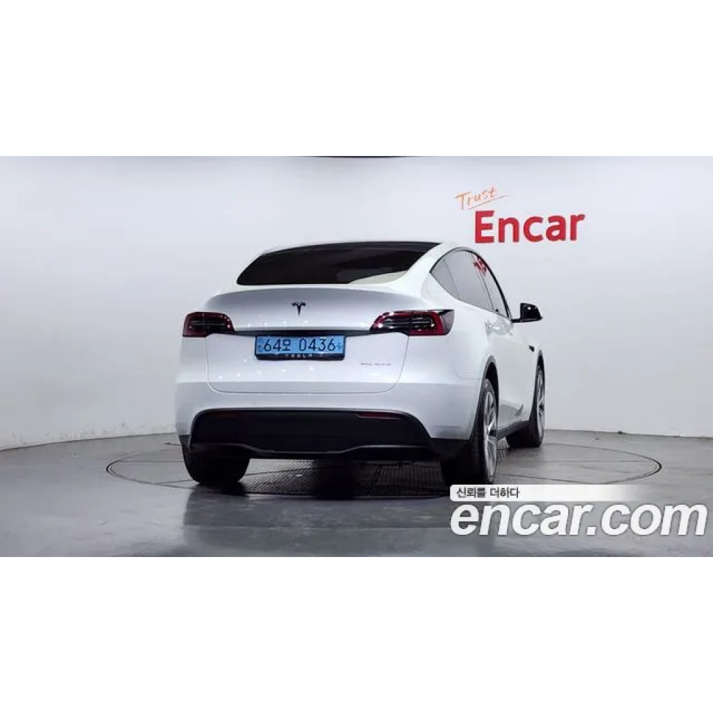 Tesla Model Y 2021 г.