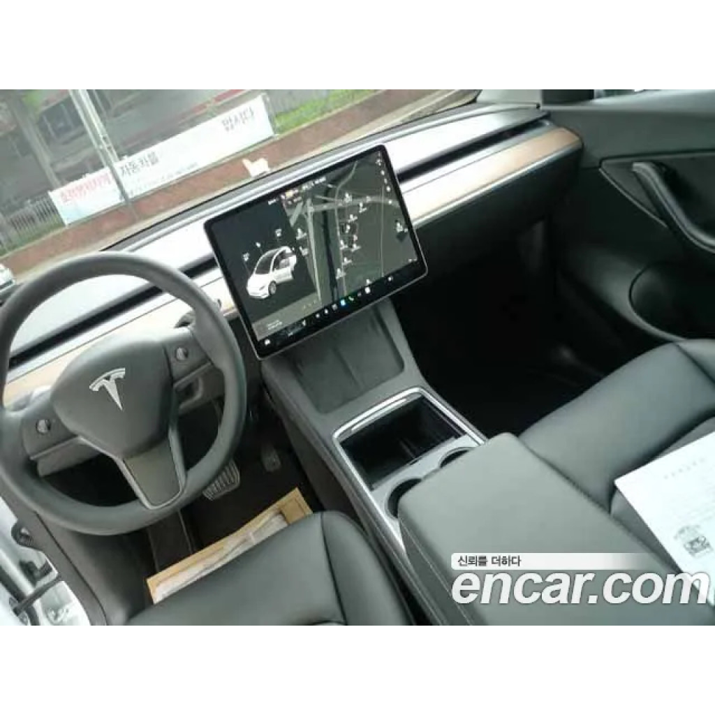 Tesla Model Y 2021 г.