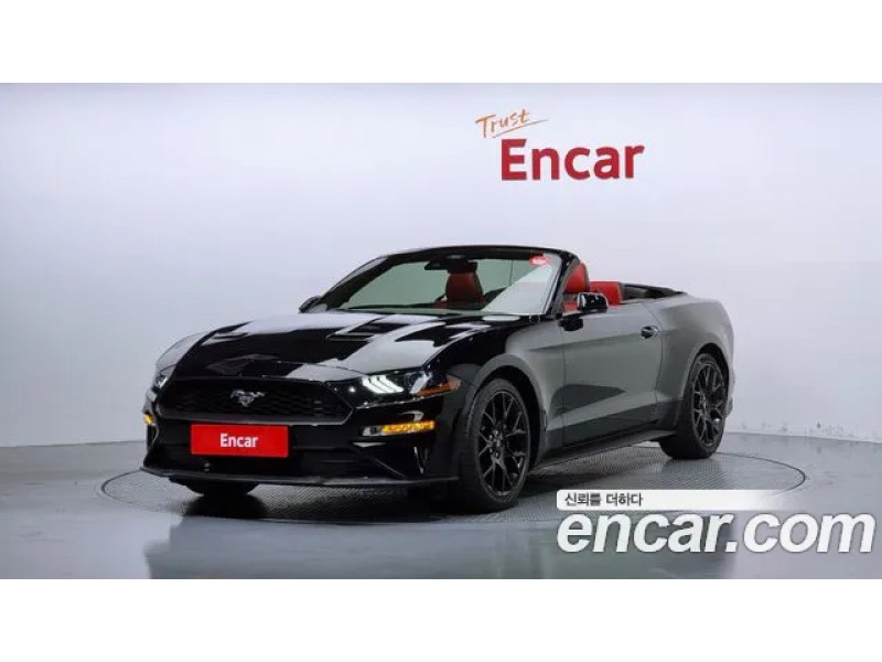 Ford Mustang 2022 г.