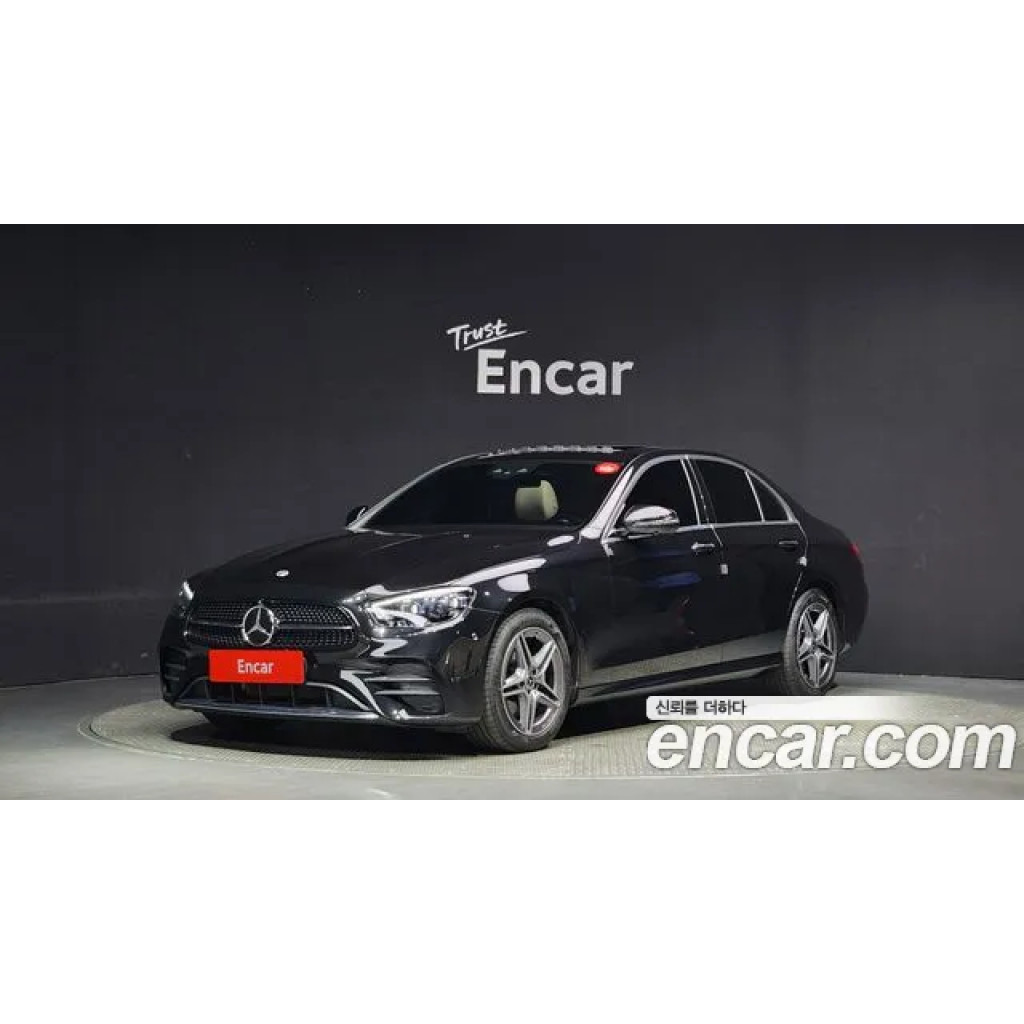 Mercedes Benz E-Class 2023 г.