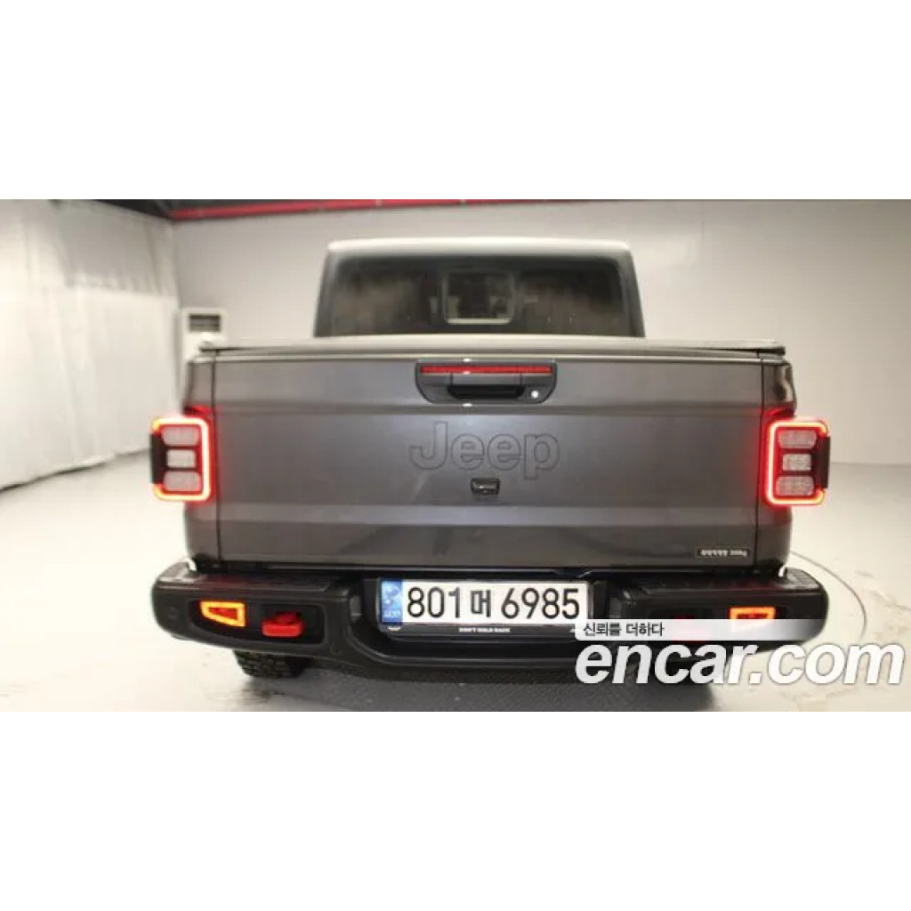 Jeep Gladiator 2021 г.