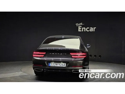 Genesis G80 2023 г.