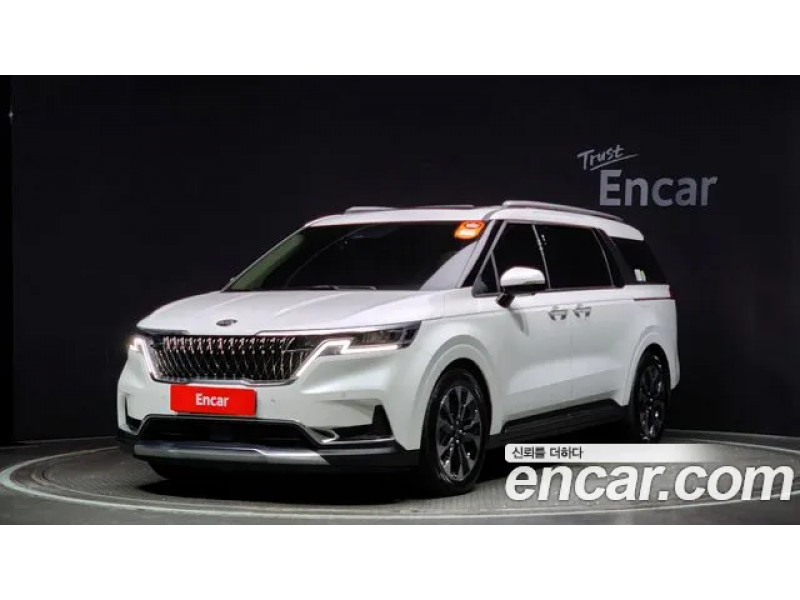 KIA Carnival 2021 г.