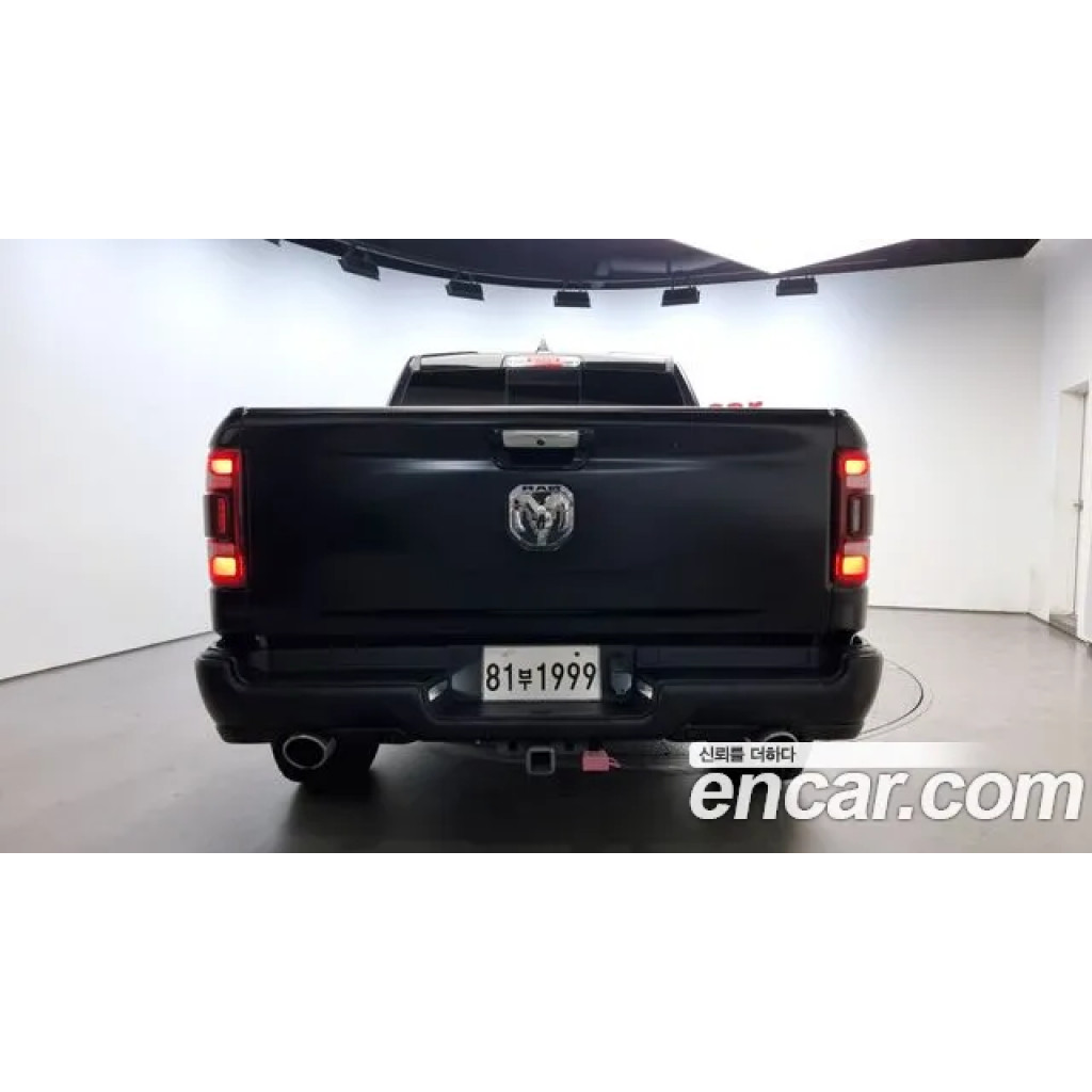 Dodge Ram Pickup 2021 г.