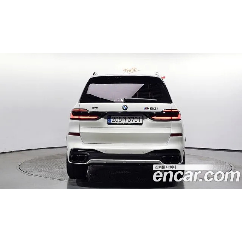 BMW X7 2024 г.