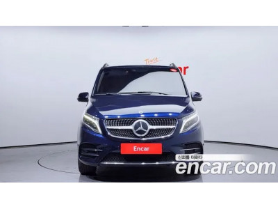 Mercedes Benz V-Class 2022 г.