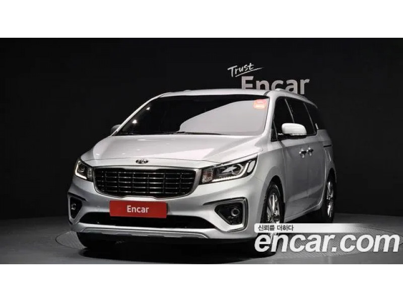 KIA Carnival 2020 г.