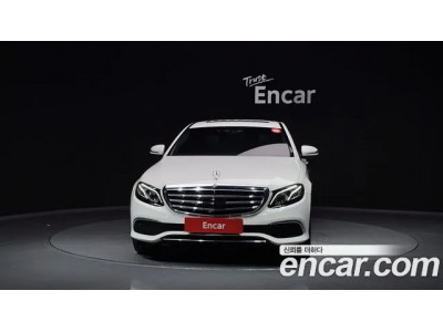 Mercedes Benz E-Class 2020 г.