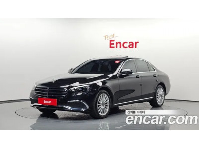 Mercedes Benz E-Class 2023 г.