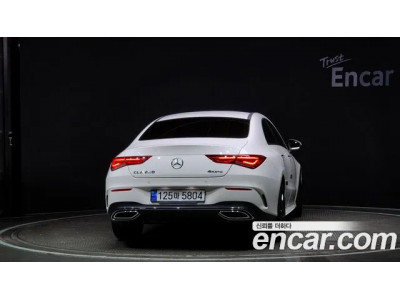 Mercedes Benz CLA-Class 2023 г.