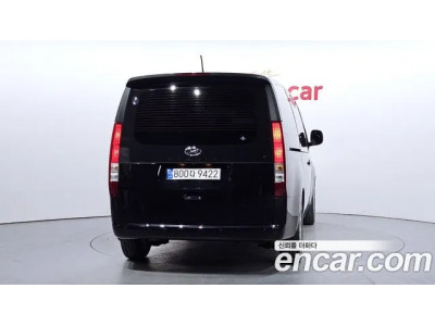 Hyundai Staria 2023 г.