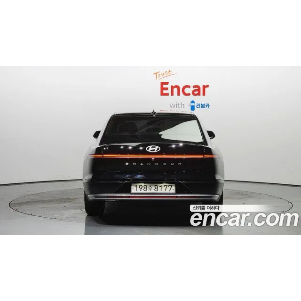 Hyundai Grandeur 2023 г.
