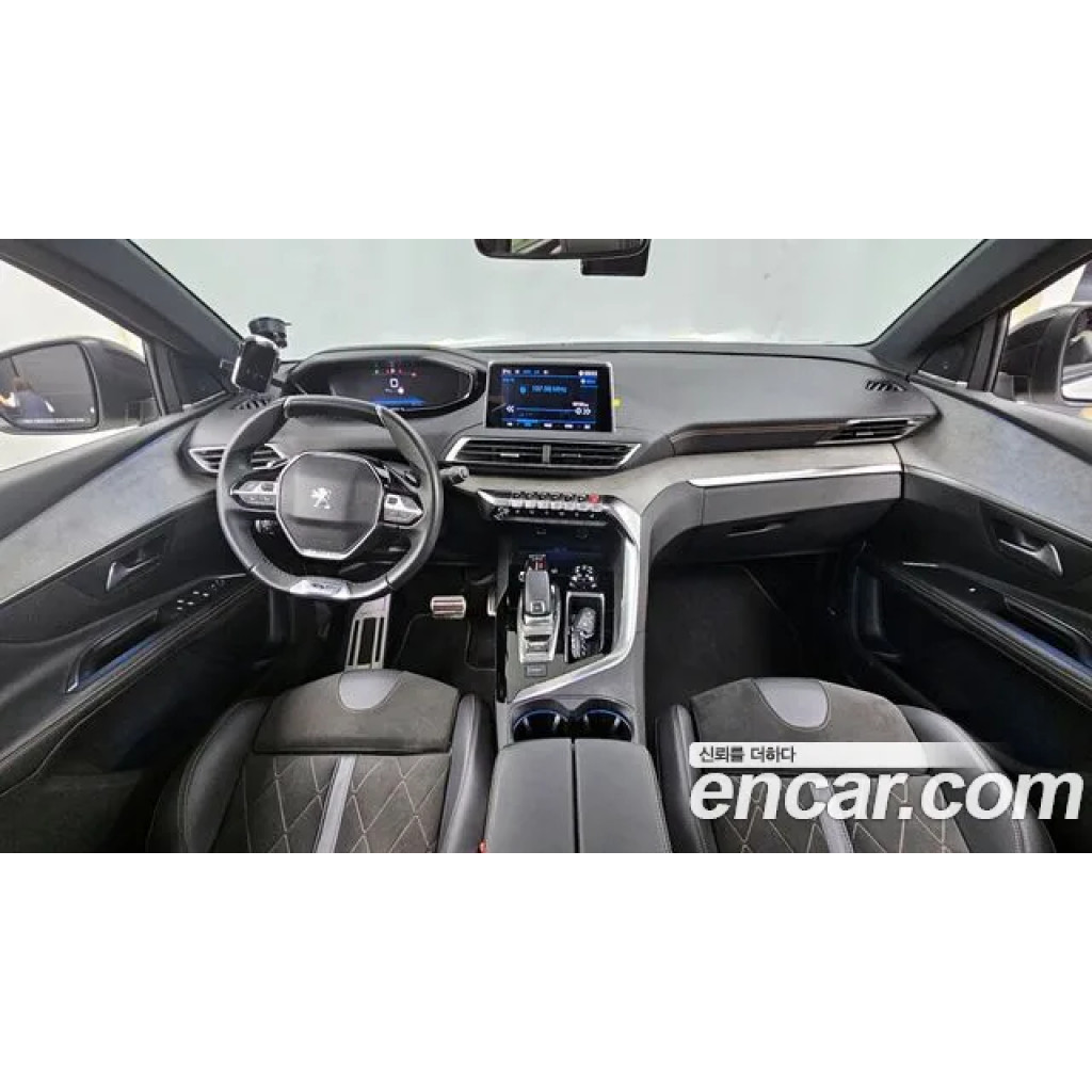Peugeot 5008 2020 г.