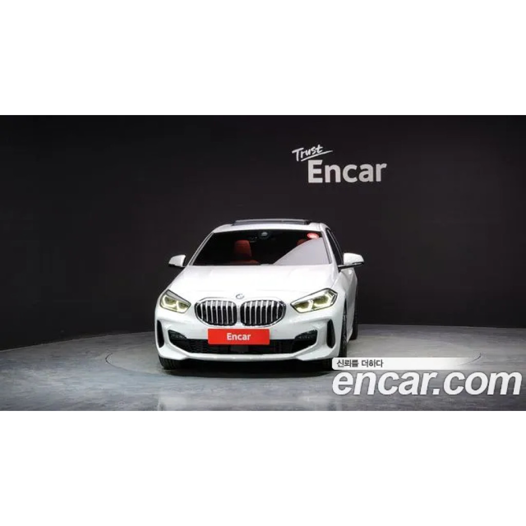 BMW 1 Серии 2022 г.