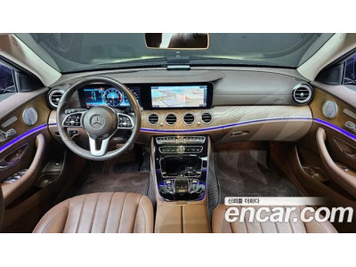 Mercedes Benz E-Class 2020 г.