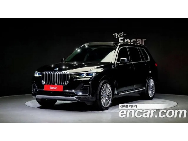 BMW X7 2021 г.
