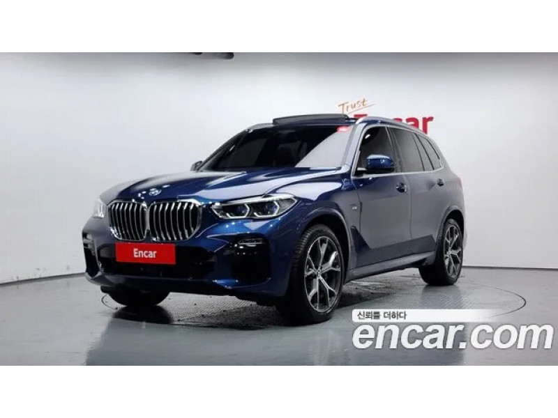BMW X5 2021 г.