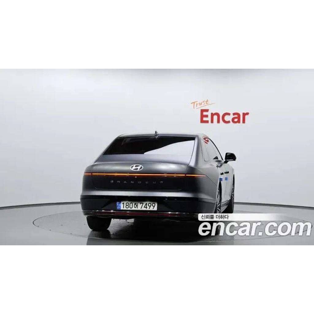 Hyundai Grandeur 2023 г.