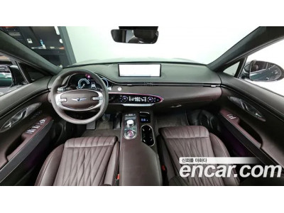 Genesis GV70 2023 г.