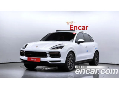 Porsche Cayenne 2022 г.