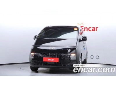 Hyundai Staria 2023 г.