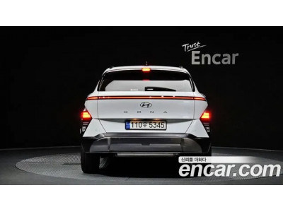Hyundai Kona 2023 г.