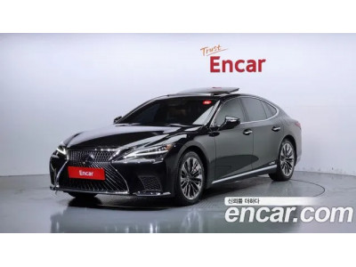 Lexus LS 2021 г.