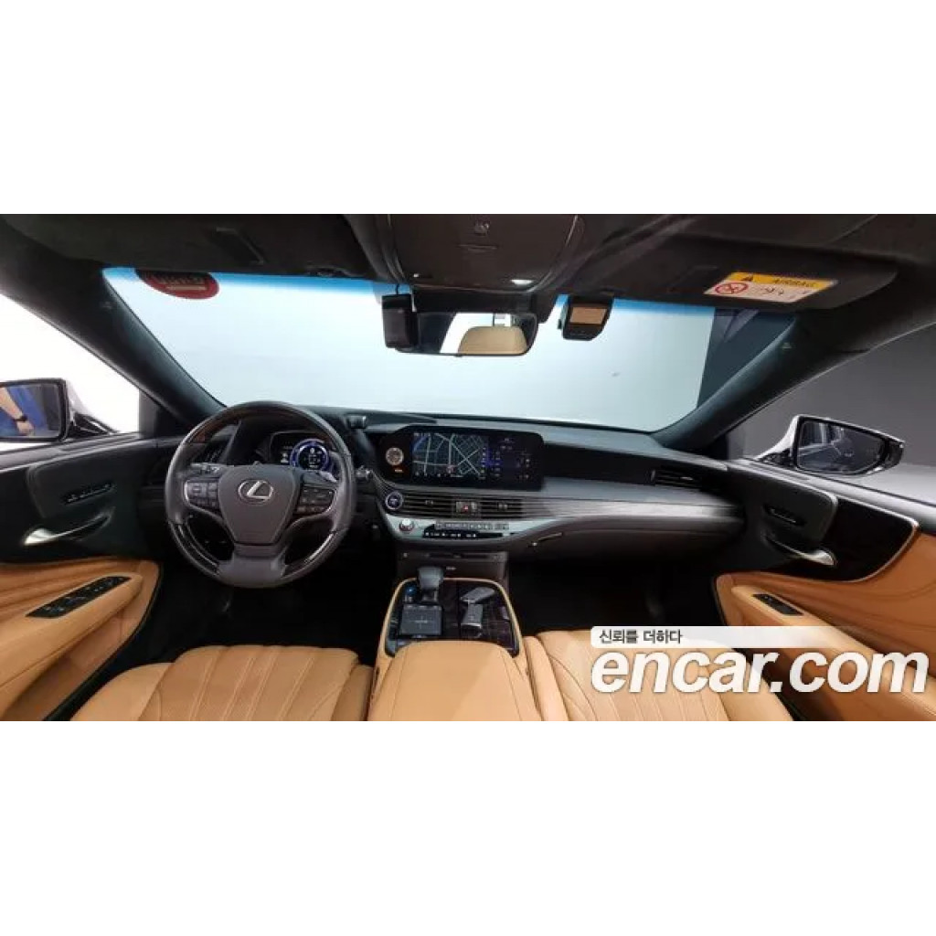 Lexus LS 2021 г.