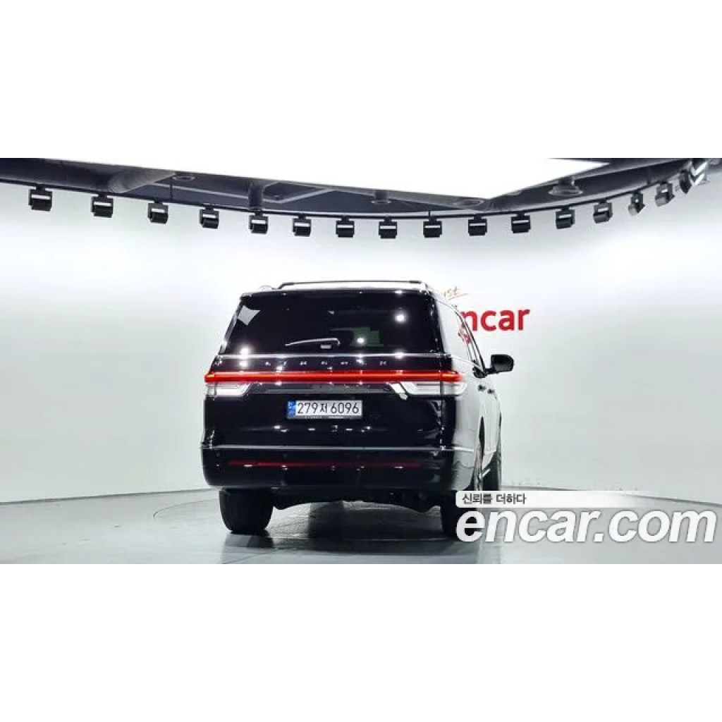 Lincoln Navigator 2023 г.