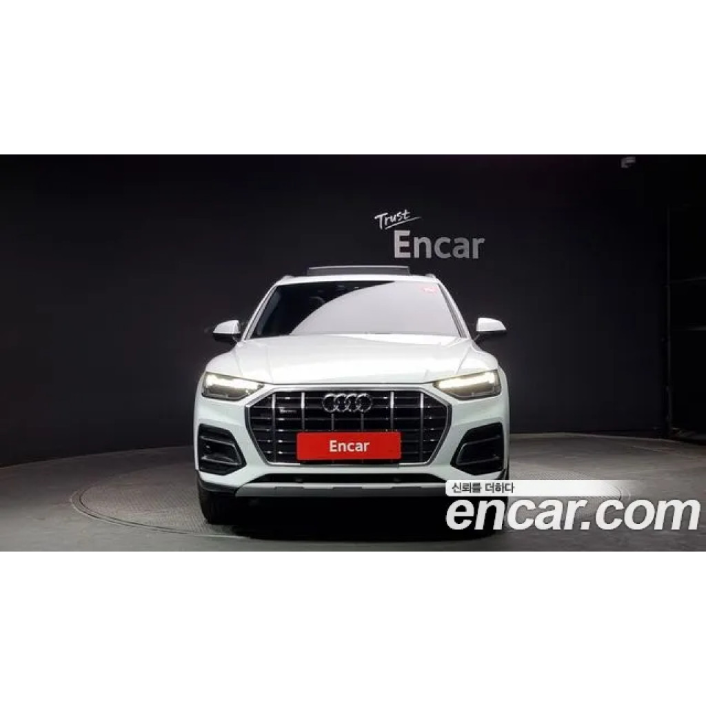 Audi Q5 2023 г.