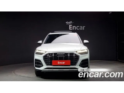 Audi Q5 2023 г.