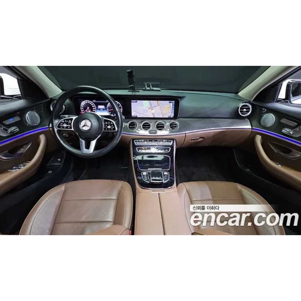 Mercedes Benz E-Class 2020 г.
