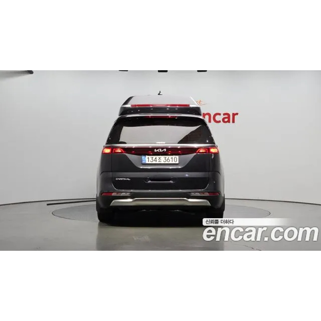 KIA Carnival 2023 г.